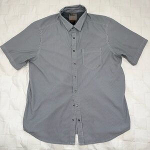 5.11 Tactical Men's Short Sleeve Shirt, Size Medium, Lightweight, Button-Up